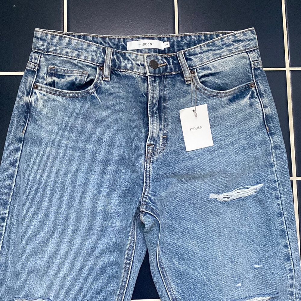 NWT Hidden Size 28 Straight Jeans